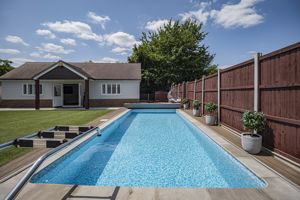 Photo 30- click for photo gallery